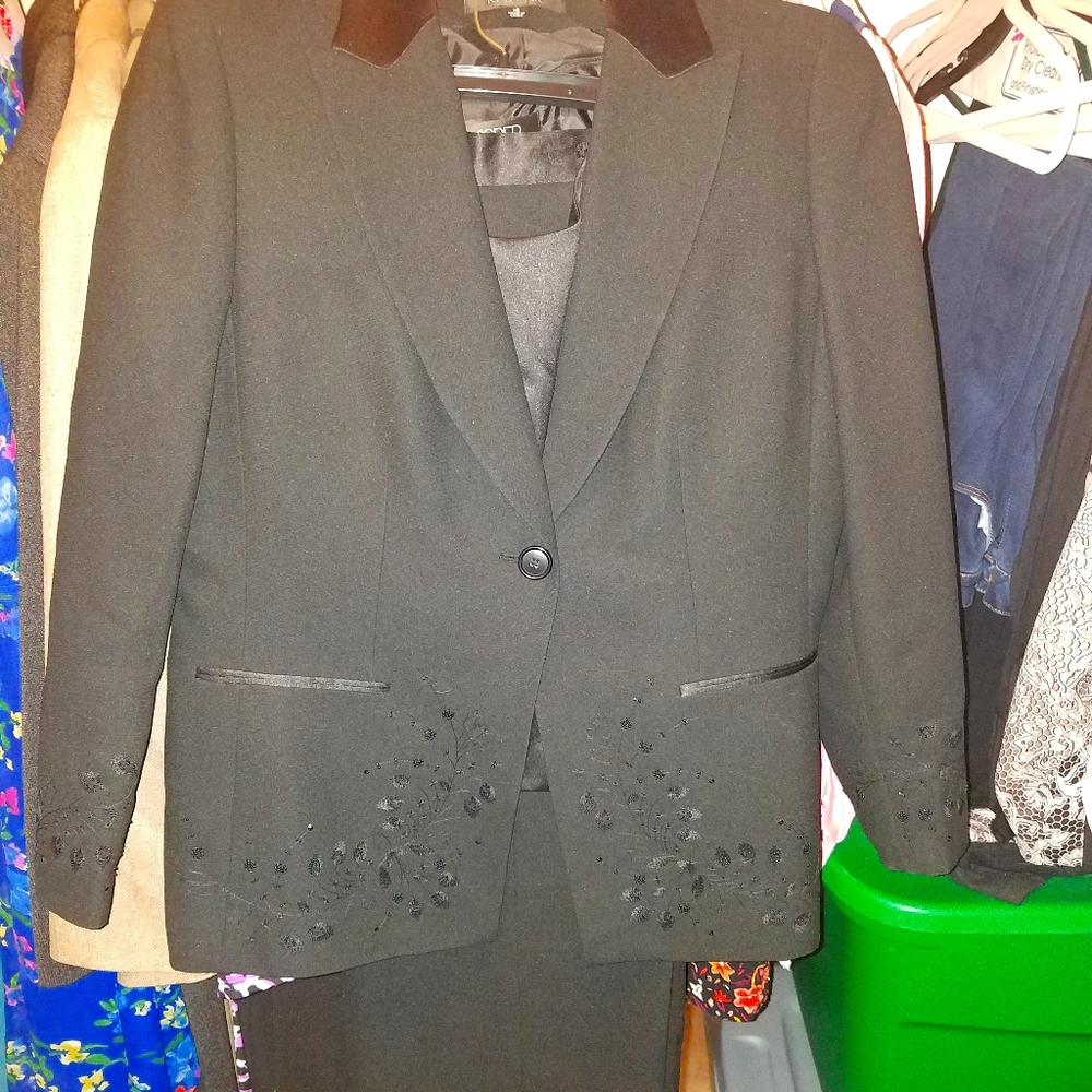 Pant Suit